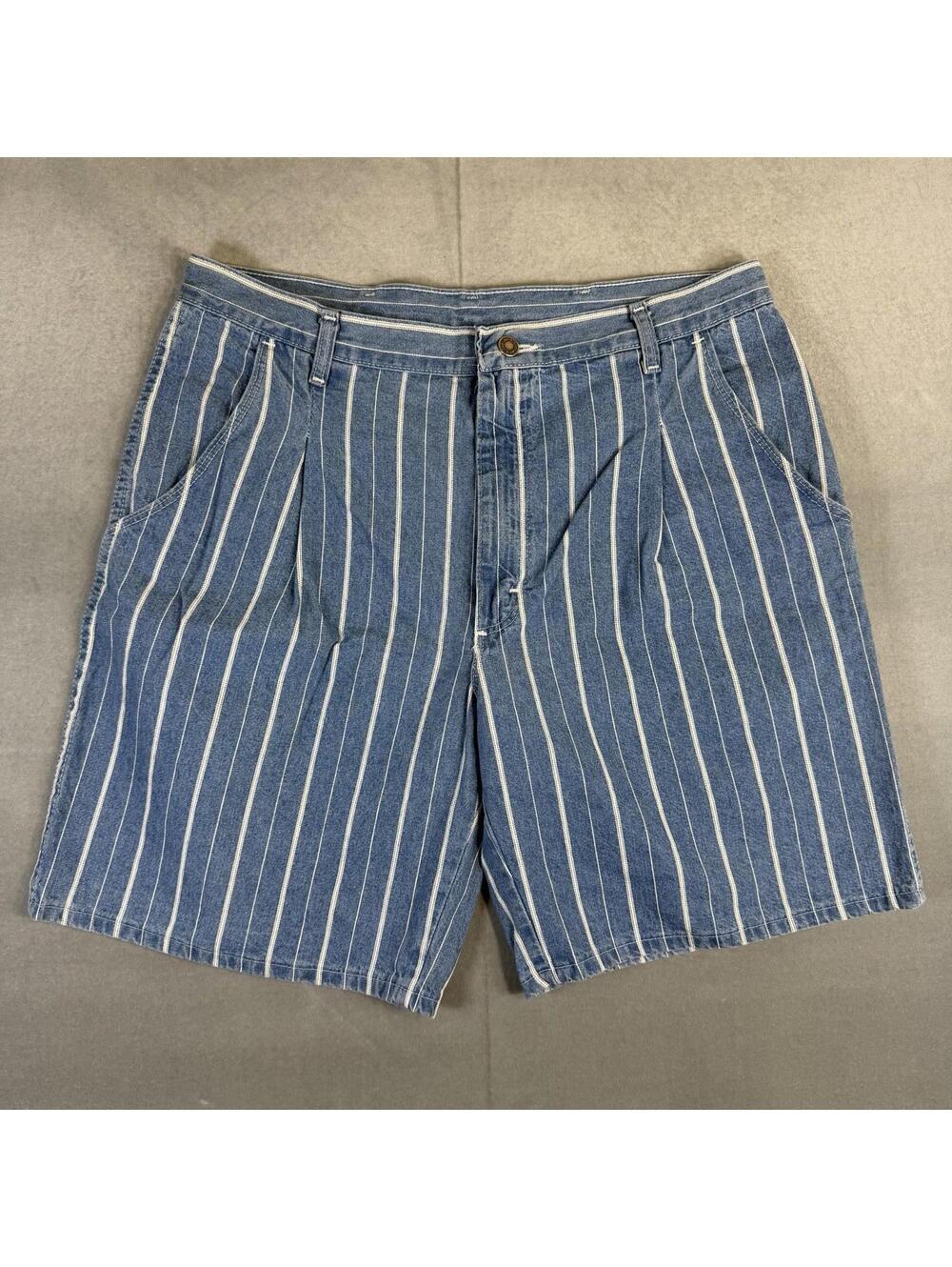 Vintage 90s Wrangler Pleated Denim Shorts Mens 36 Blue Striped Western USA Made